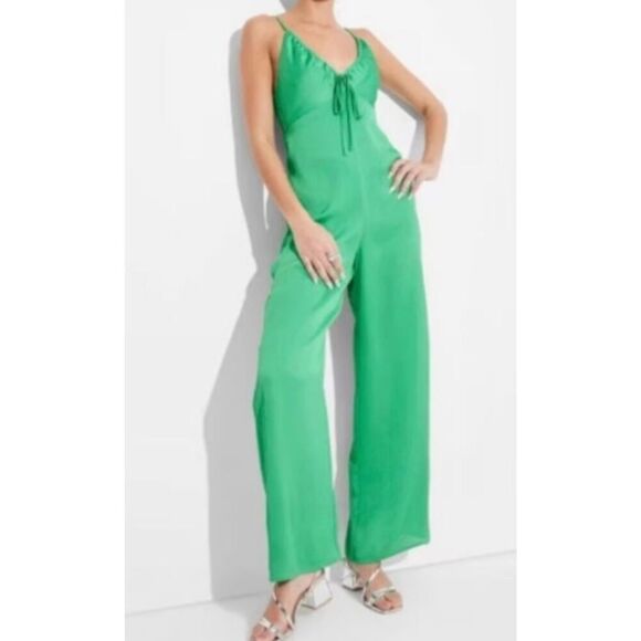 wild fable Pants - Wild Fable Green Adjustable Strap Jumpsuit Size XS New